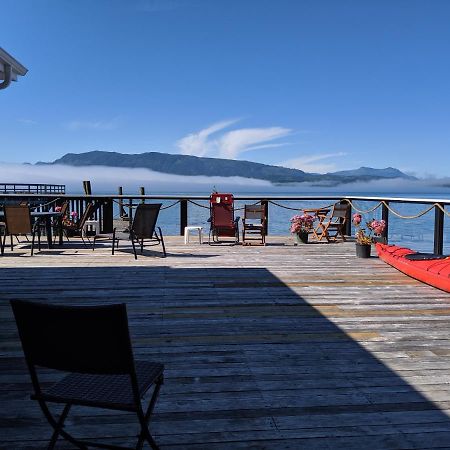 Nimpkish Hotel Alert Bay ภายนอก รูปภาพ